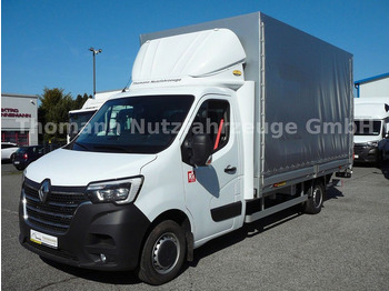 Ponyvás kisteherautó RENAULT Master