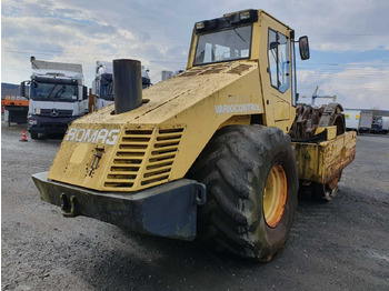 BOMAG BW 225 D-3 / 2001 / nur 3.824h! / Variocontrol lízing BOMAG BW 225 D-3 / 2001 / nur 3.824h! / Variocontrol: 5 kép.