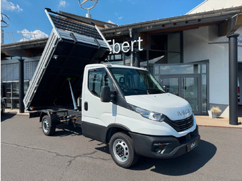 Billenőplatós kisteherautó IVECO Daily 35s16