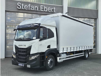 Ponyvás teherautó IVECO S-WAY