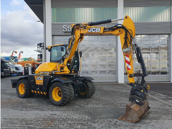 Gumikerekes kotró JCB