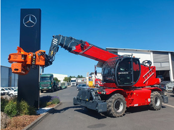 Teleszkópos rakodó MAGNI RTH