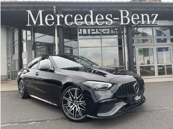 Szedán MERCEDES-BENZ
