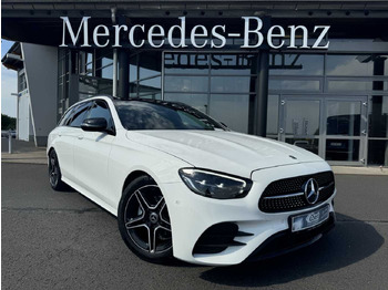 Autó MERCEDES-BENZ