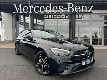 Autó MERCEDES-BENZ