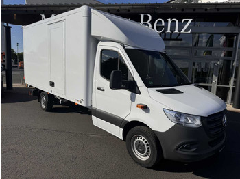 Dobozos kisteherautó MERCEDES-BENZ Sprinter 317