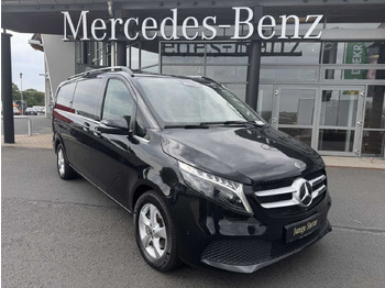 Autó MERCEDES-BENZ