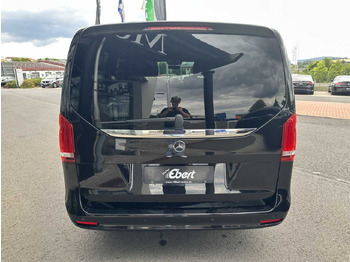 Kombi Mercedes-Benz V 300 d 4MATIC EXCLUSIVE AMG Panorama DISTRONIC: 5 kép.