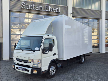 Dobozos felépítményű teherautó MITSUBISHI