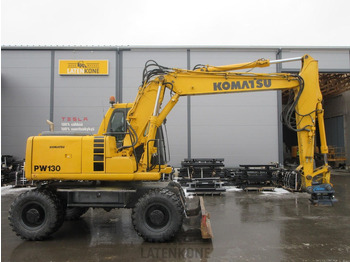 Gumikerekes kotró KOMATSU PW130