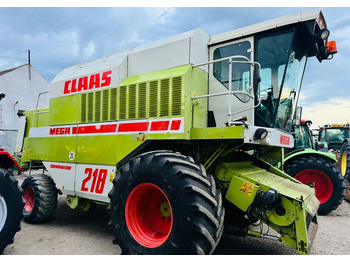 Kombájn CLAAS Mega