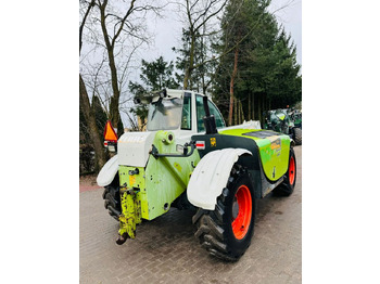 Teleszkópos rakodó Claas TARGO K50: 5 kép. Teleszkópos rakodó Claas TARGO K50: 5 kép.