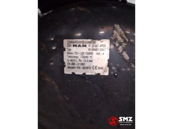 Alkatrész - Teherautó MAN Occ luchtdroger + vierwegventiel + set luchtketels: 4 kép.