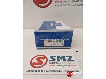 Új Fülke és belső tér - Teherautó DAF Cabinekantelslot links daf: 4 kép. Új Fülke és belső tér - Teherautó DAF Cabinekantelslot links daf: 4 kép.