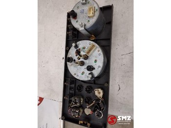 Műszerfal - Teherautó Mercedes-Benz Occ Instrumentenpaneel Mercedes: 4 kép.