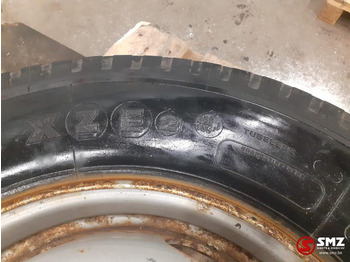 Gumiabroncs - Teherautó Michelin Occ vrachtwagenband Michelin 245/70R19.5: 4 kép. Gumiabroncs - Teherautó Michelin Occ vrachtwagenband Michelin 245/70R19.5: 4 kép.