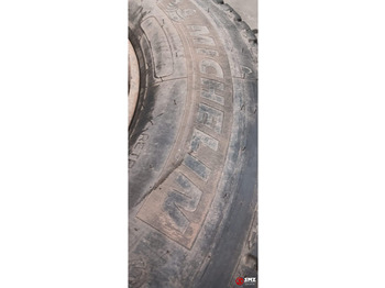 Gumiabroncs - Teherautó Michelin Occ vrachtwagenband Michelin 315/70R22.5: 2 kép.