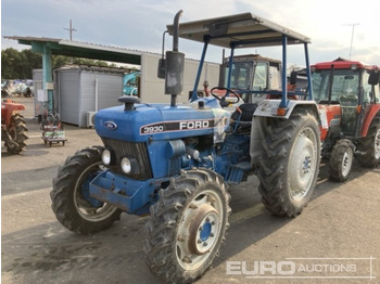 Traktor FORD