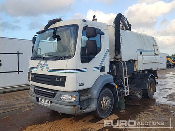 Utcaseprő gép DAF LF 55 220