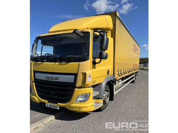 Ponyvás teherautó DAF CF 250