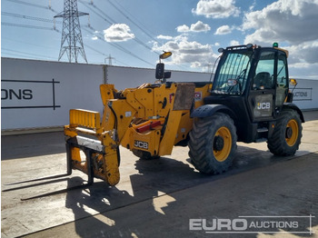 Teleszkópos rakodó JCB