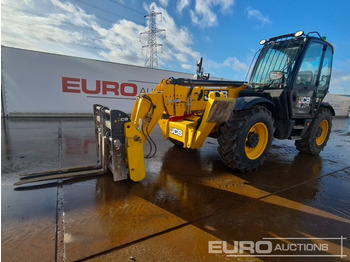 Teleszkópos rakodó JCB