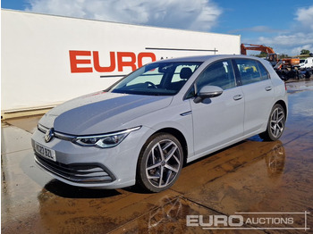 Autó VOLKSWAGEN