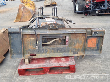 Adapterek - Kotrógép 2013 Bobcat 18PLA: 4 kép. Adapterek - Kotrógép 2013 Bobcat 18PLA: 4 kép.