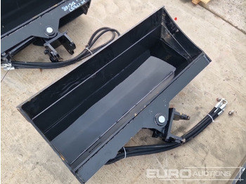 Adapterek - Kotrógép Unused 32" Hydraulic Tilting Bucket to suit Mini Excavator: 2 kép.