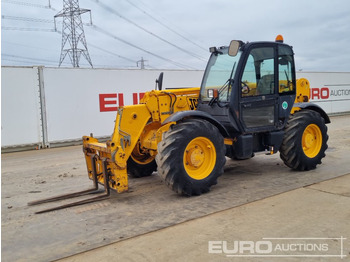 Teleszkópos rakodó JCB