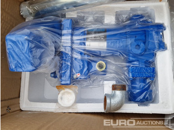 Építőipari berendezések Unused Fuel Transfer Pump: 3 kép. Építőipari berendezések Unused Fuel Transfer Pump: 3 kép.