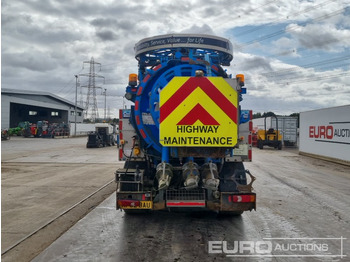Tartályos teherautó Volvo FL290: 4 kép.