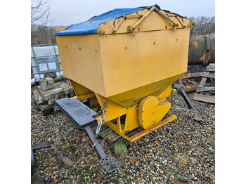 Homok-/ Sószóró ABC Saltspreder: 3 kép. Homok-/ Sószóró ABC Saltspreder: 3 kép.