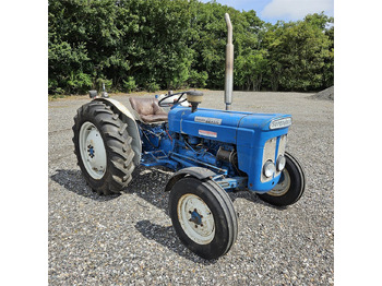 Traktor FORDSON