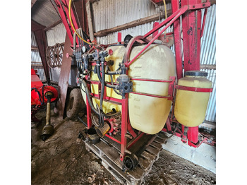 Hardi LXY 800 lízing Hardi LXY 800: 4 kép.