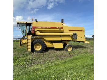 Kombájn New Holland TX 30: 3 kép.
