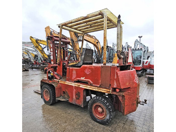 Villás targonca O&K V40: 5 kép. Villás targonca O&K V40: 5 kép.