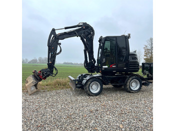 Gumikerekes kotró TAKEUCHI