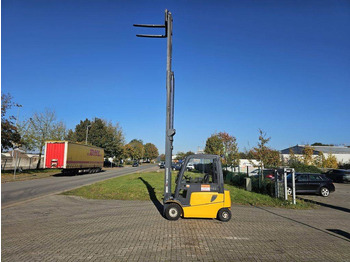 Elektromos targonca JUNGHEINRICH EFG