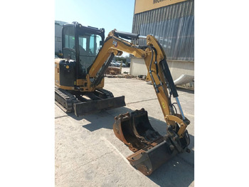 Lánctalpas kotró CATERPILLAR 302.7