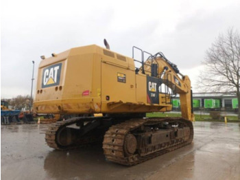 Lánctalpas kotró CAT 374F: 3 kép.