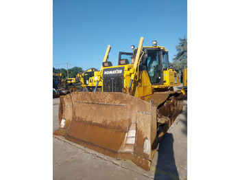 Buldózer KOMATSU D65