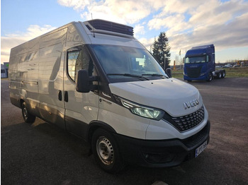 Hűtős kisteherautó Iveco Daily 35S16A8 kylmäkone: 2 kép. Hűtős kisteherautó Iveco Daily 35S16A8 kylmäkone: 2 kép.