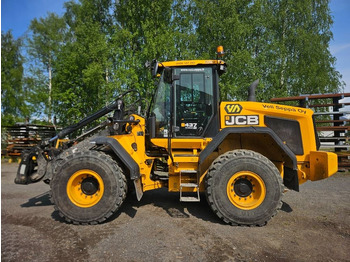 Gumikerekes homlokrakodó JCB 437