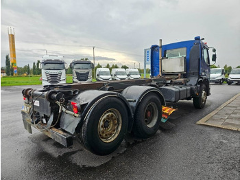 Alvaz teherautó Renault Premium 320 tienhoitoauto: 3 kép.
