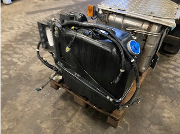 AdBlue tartály SCANIA