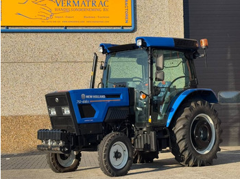 Traktor NEW HOLLAND