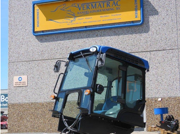 Fülke NEW HOLLAND