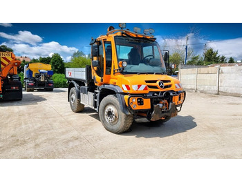 Többcélú/ Speciális jármű UNIMOG