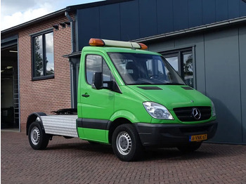 Nyergesvontató MERCEDES-BENZ